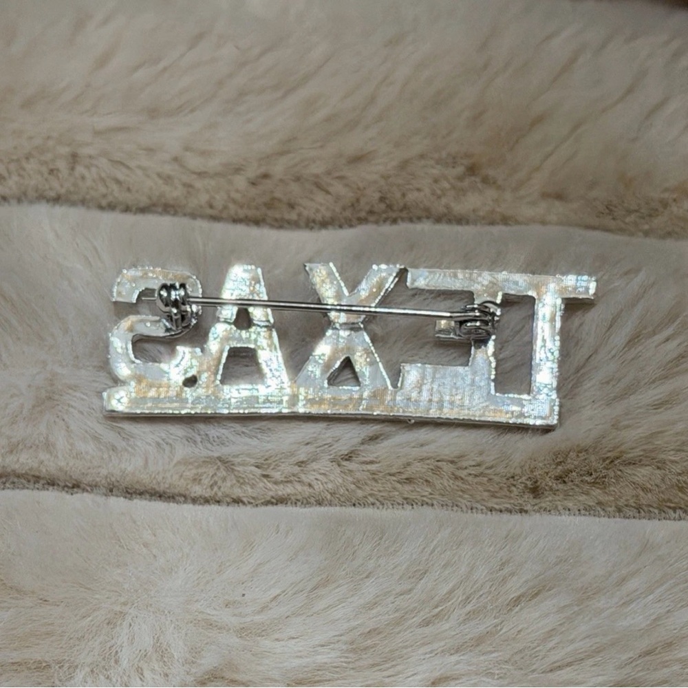 💕2/$30 Texas Rhinestone Brooch Silver Tone State Pride Crystal Pin Western Bling - Picture 4 of 5